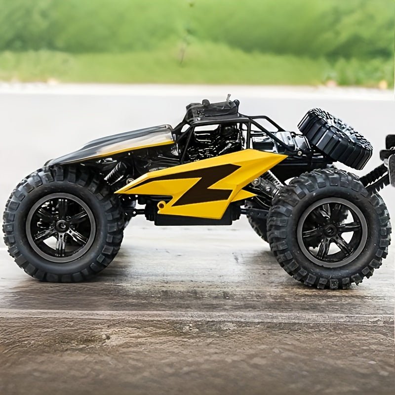 DIRTCLASH 2.4GHz High-Speed All-Terrain RC Truck