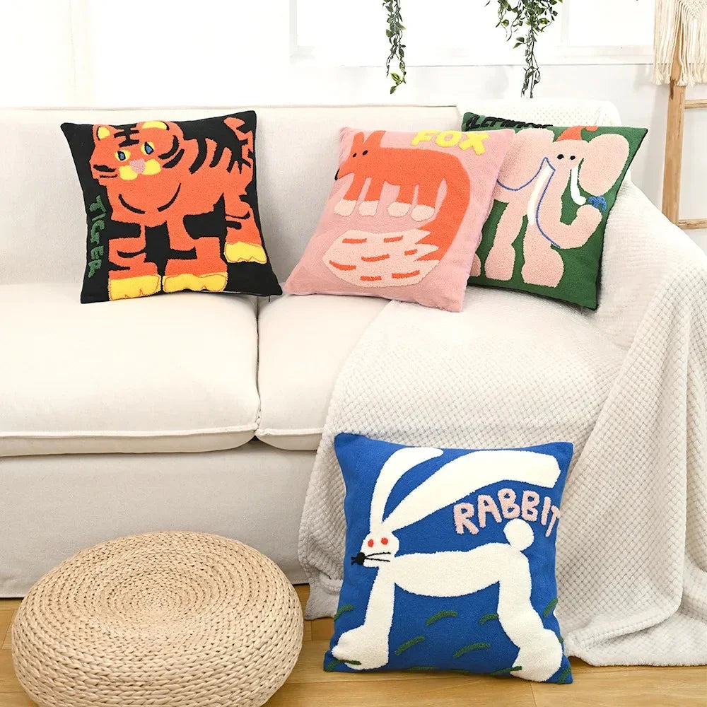 Față de pernă scandinavă cu broderie cu animale, 45x45, poliester și bumbac