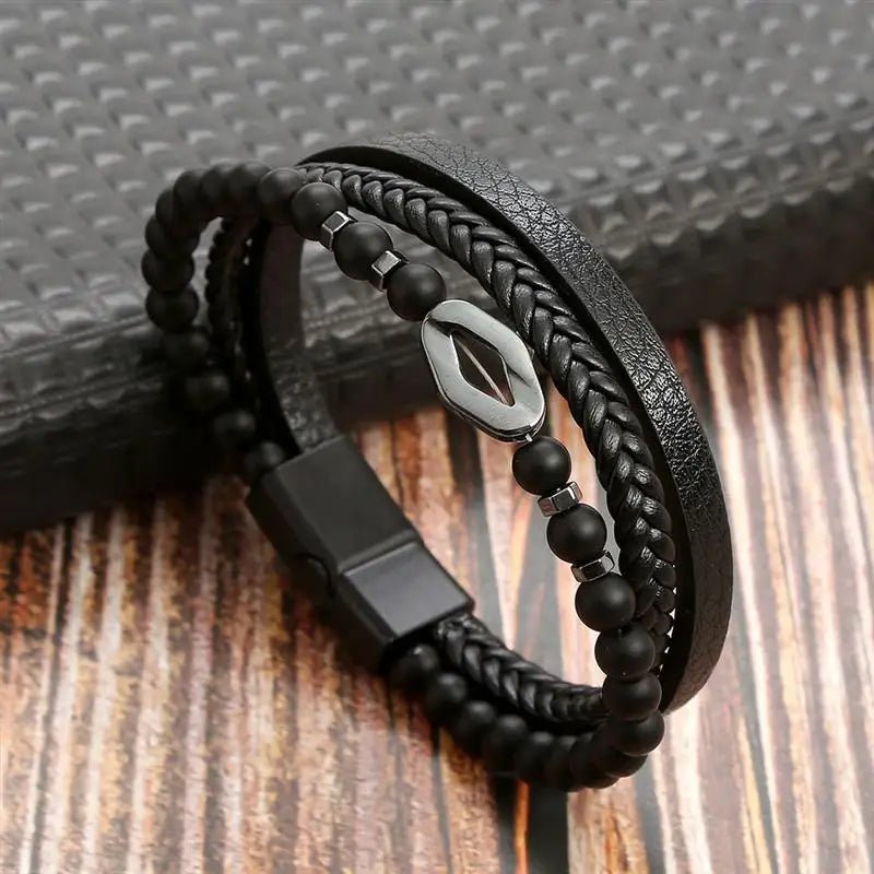 EdgeKnot メンズ編み込みブレスレット — ミニマルなデザイン、刻印可能なメタルアクセント