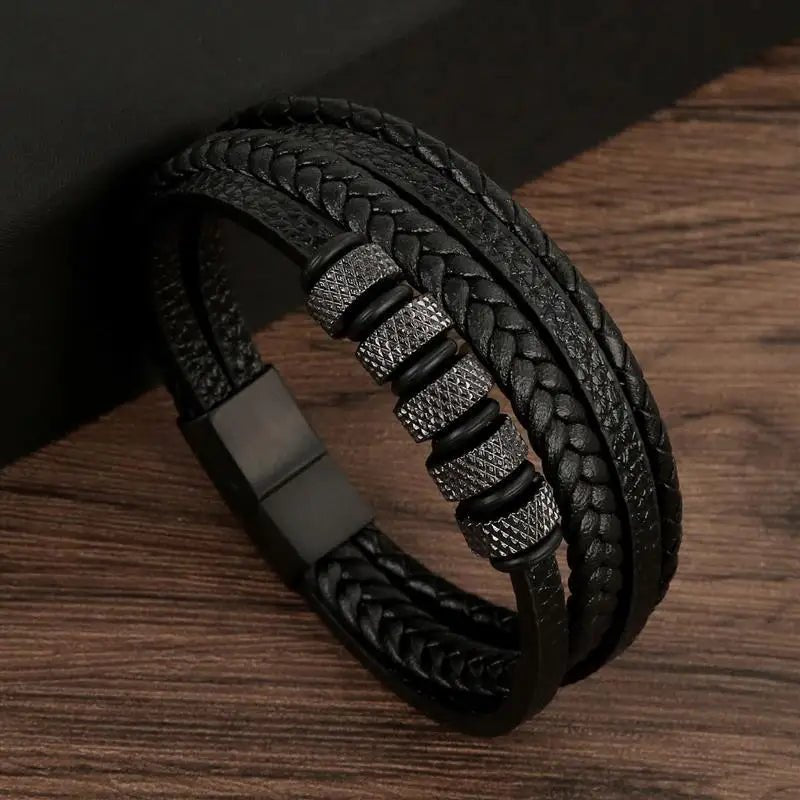 EdgeKnot メンズ編み込みブレスレット — ミニマルなデザイン、刻印可能なメタルアクセント
