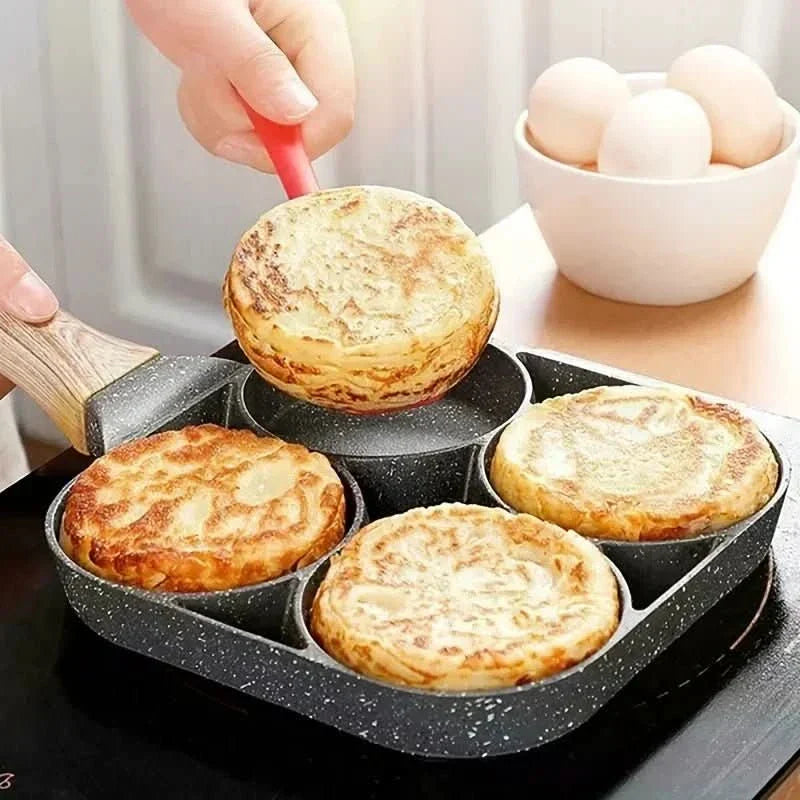 ChefVerra Nieprzywierająca patelnia do omletów z 4 przegródkami — konstrukcja z 4 gniazdami i gładka powłoka nieprzywierająca