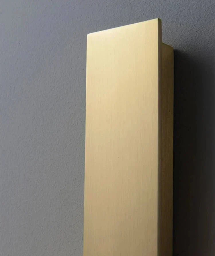 Aurelia Wall Lamp — Gilded Glass Stone Surface, Single LED G9 Bulb