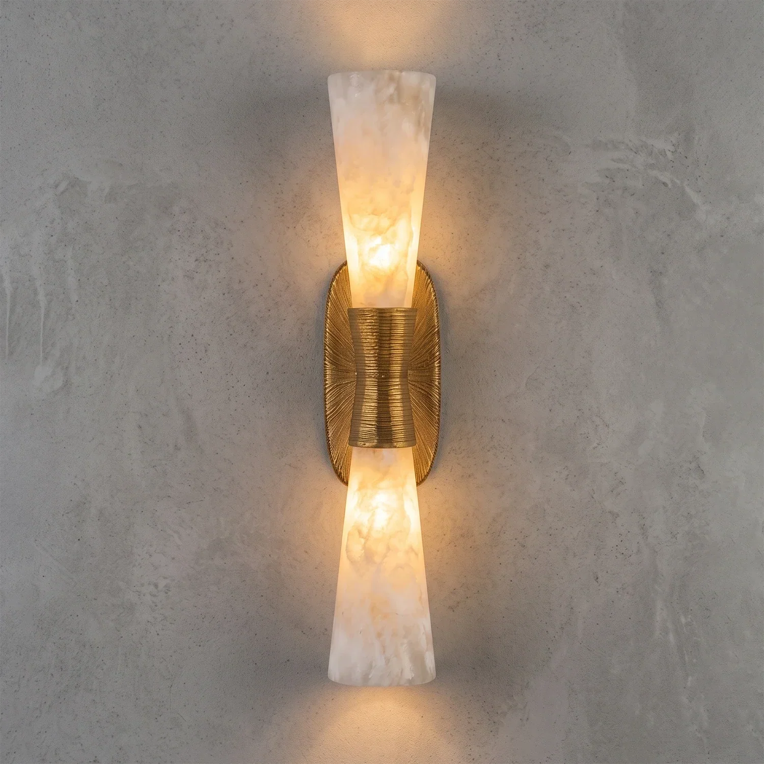 Elysian Alabaster Wall Sconce | wildoxy