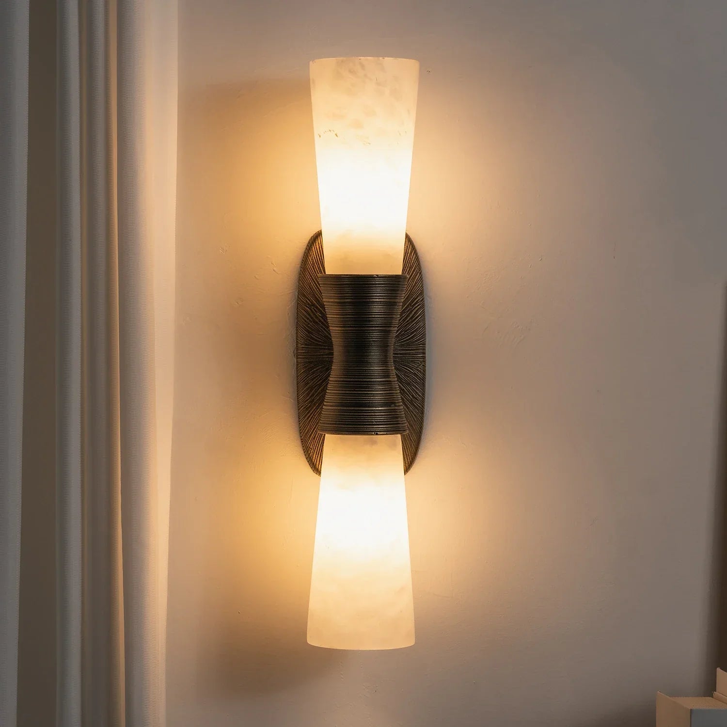 Elysian Alabaster Wall Sconce | wildoxy