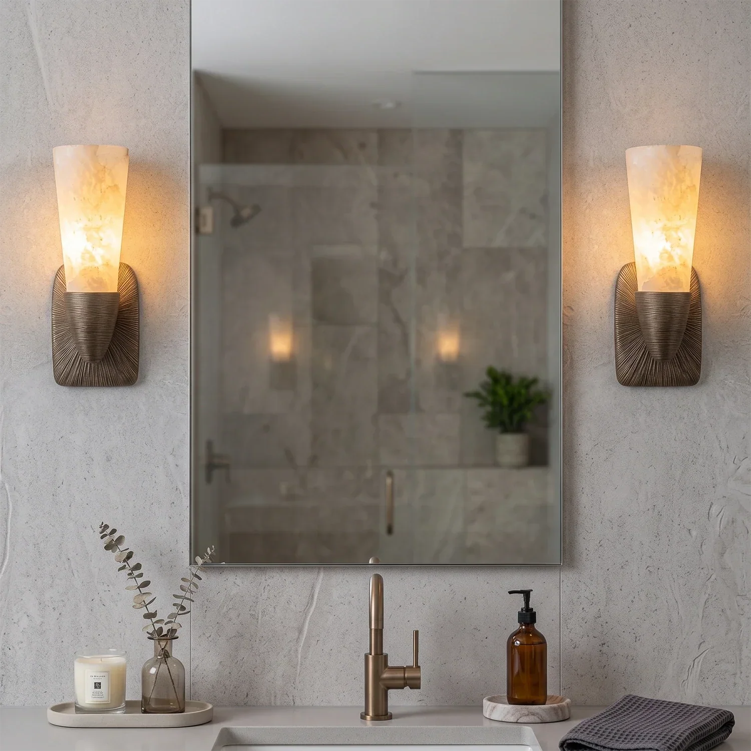 Elysian Alabaster Wall Sconce | wildoxy