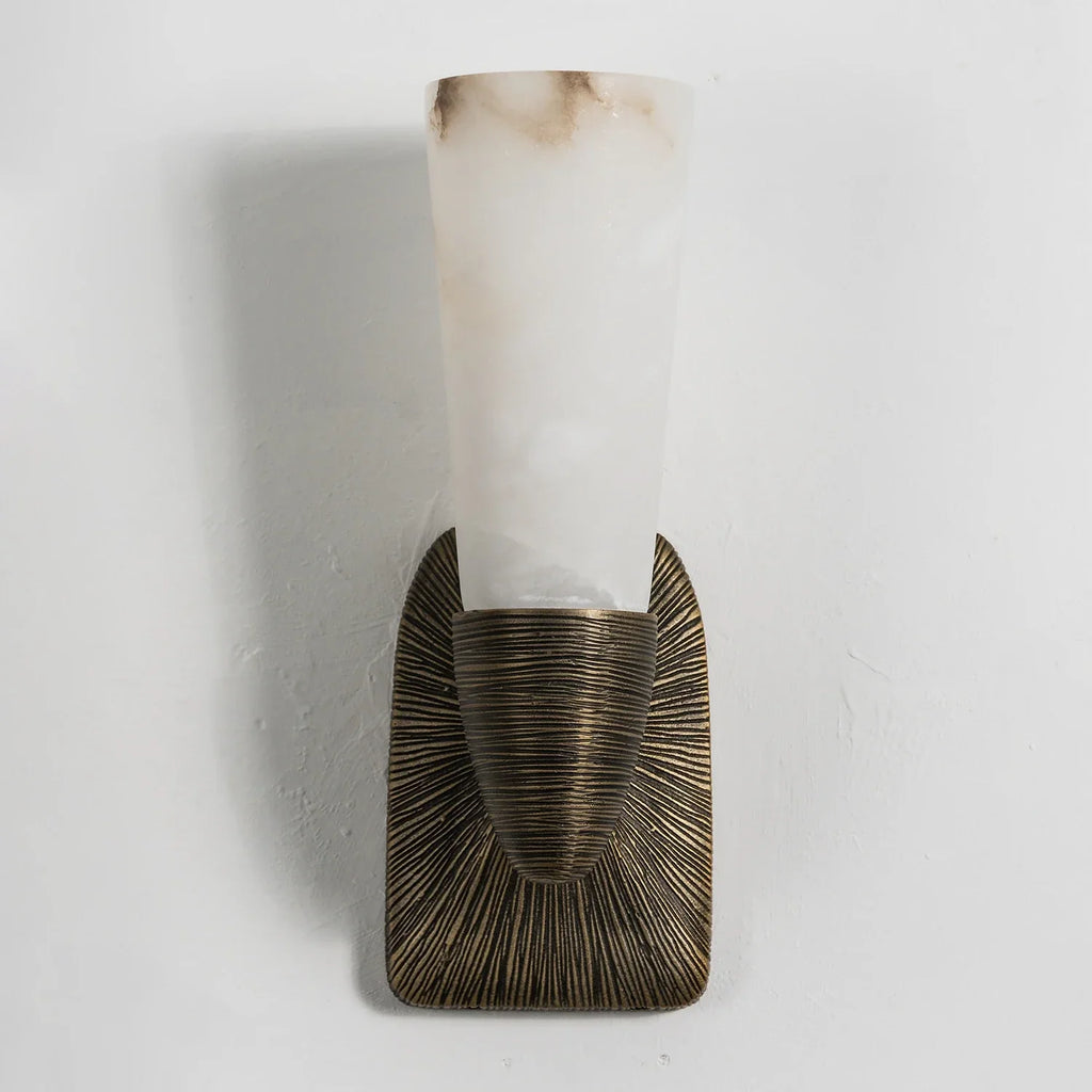 Elysian Alabaster Wall Sconce | wildoxy
