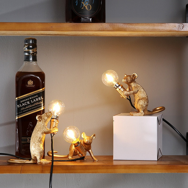 Lampă de masă în formă de șoricel — Design jucăuș, lumină ambientală caldă