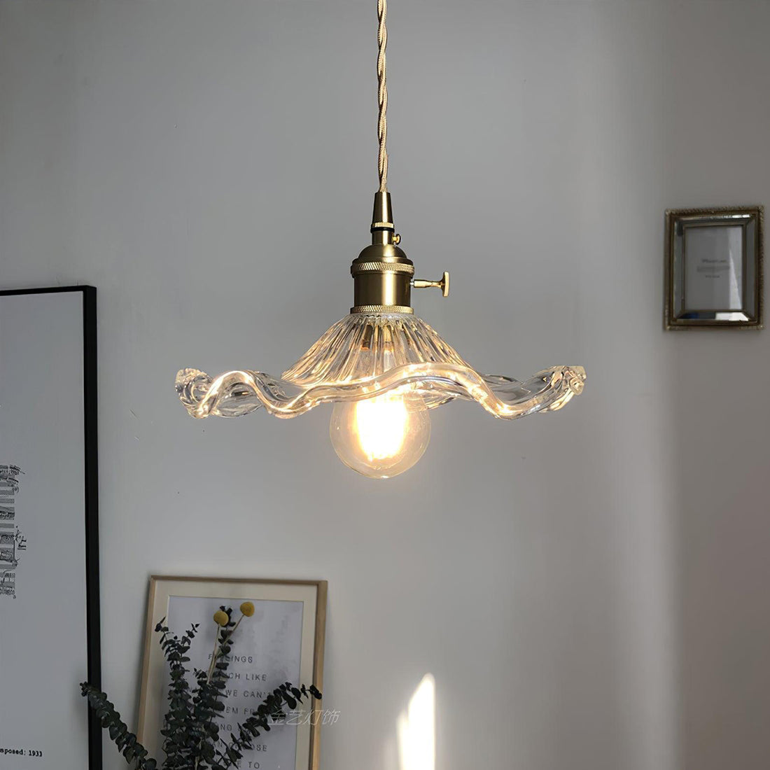Floral Glass Pendant Light | wildoxy