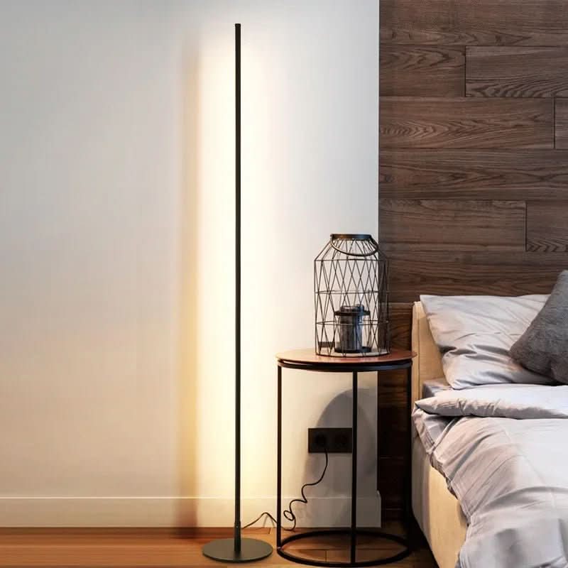 FLORENCE LED-Stehlampe – blendfreies warmweißes Licht, minimalistisches Design
