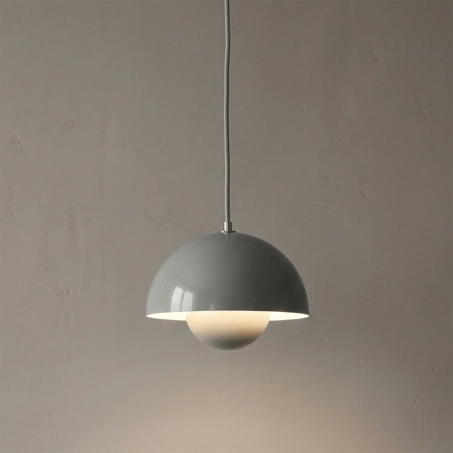 Flower VP1 Pendant Light | wildoxy
