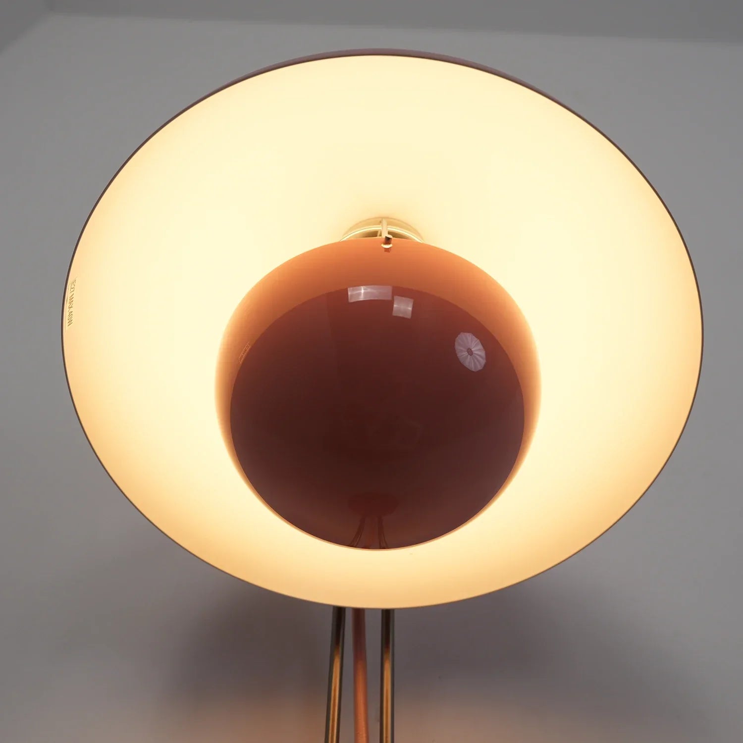 Flower VP8 Wall Lamp | wildoxy