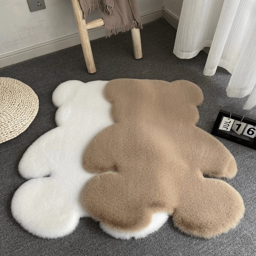 Podlahová rohož Fluffmatt s plyšovým povrchem — hravý design s kresleným medvědem