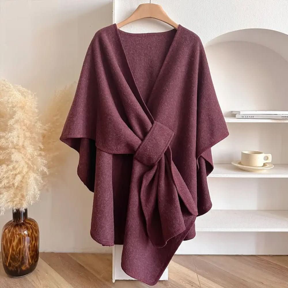 Frostveil Eleganter drapierter Schal-Mantel — Schützende Schicht