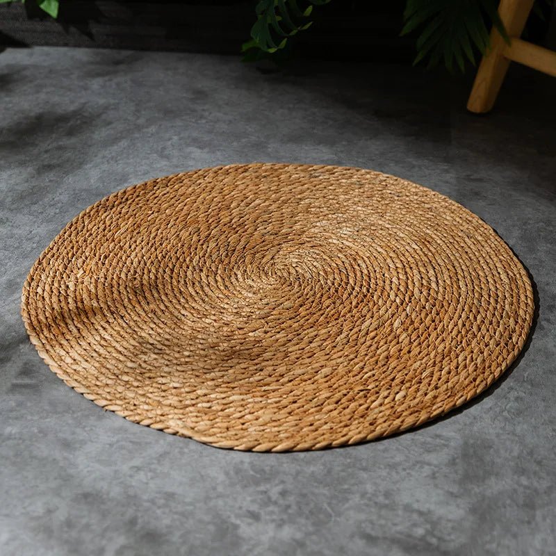 FURSHIELD Sustainable Rattan Scratcher Pad — Durable Natural Weave