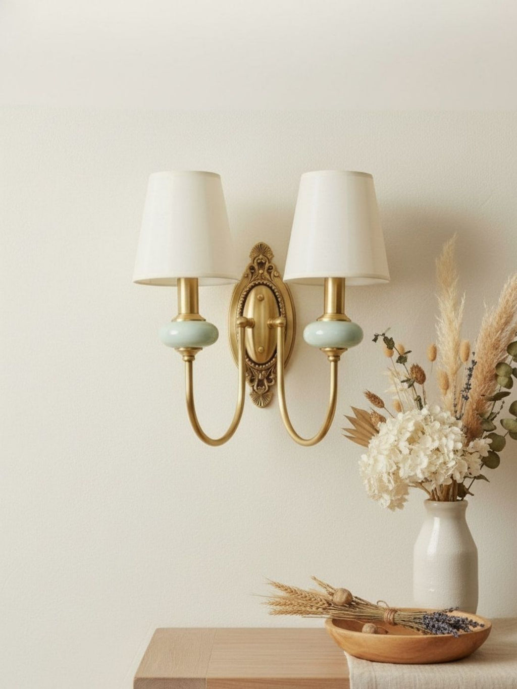 Keramische wandlamp met stoffen kap, 1 of 2 E27-lampen