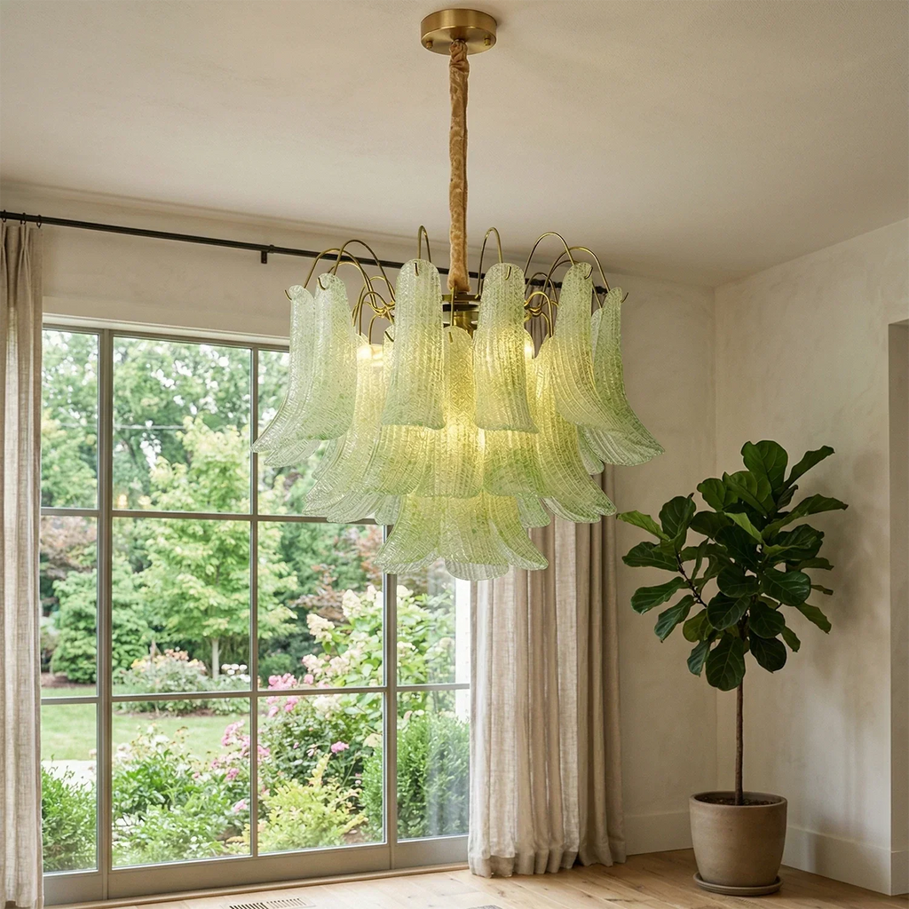 Hand-blown Wave Point Murano Glass Chandelier | wildoxy