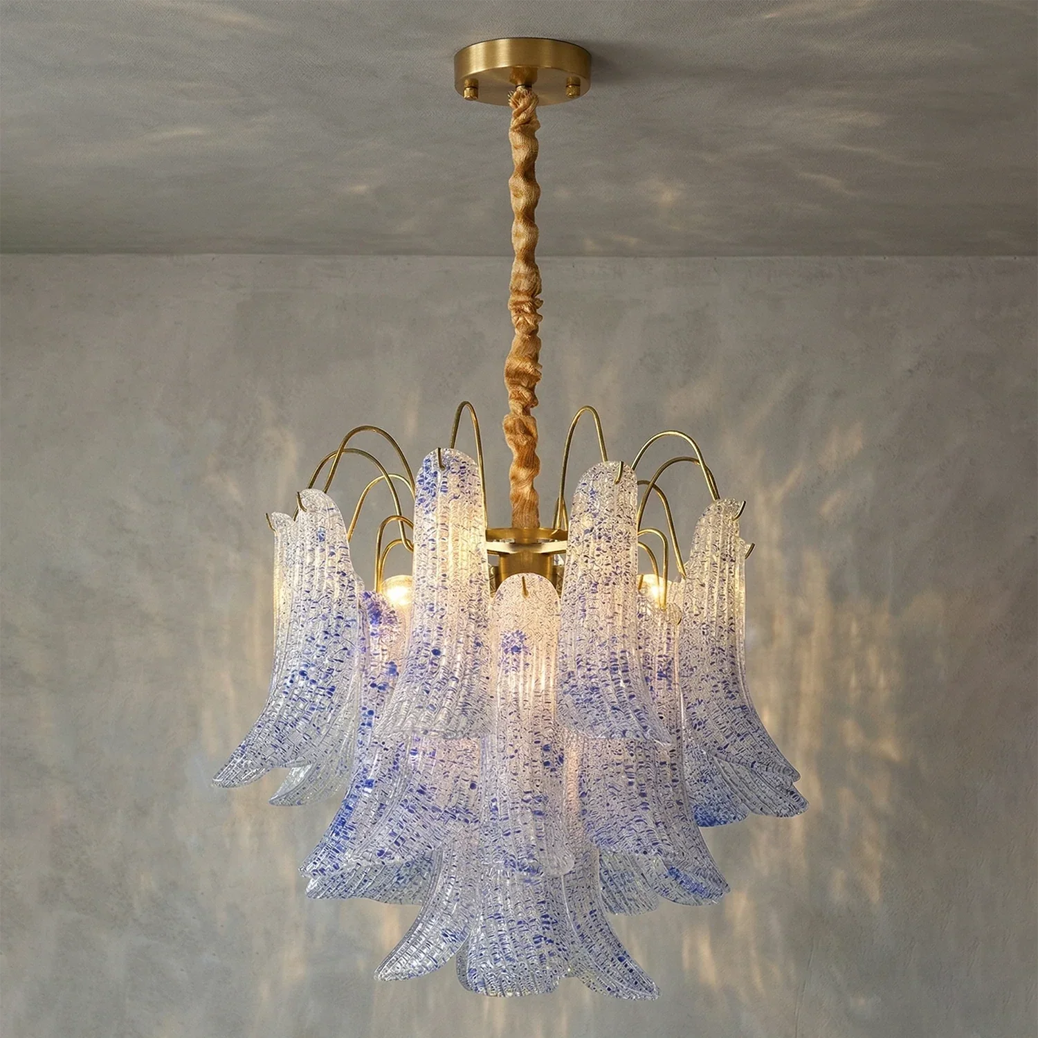 Hand-blown Wave Point Murano Glass Chandelier | wildoxy