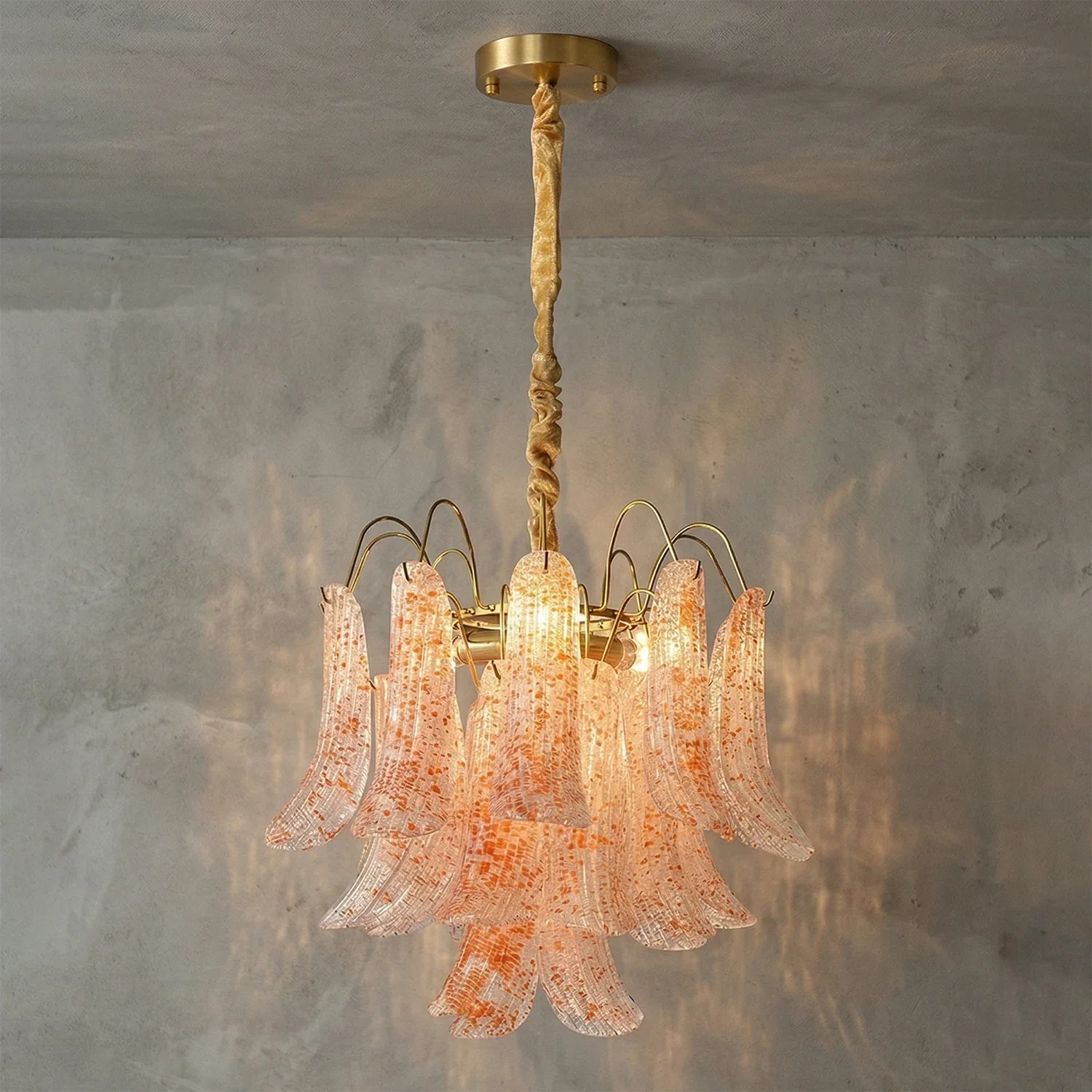Hand-blown Wave Point Murano Glass Chandelier | wildoxy