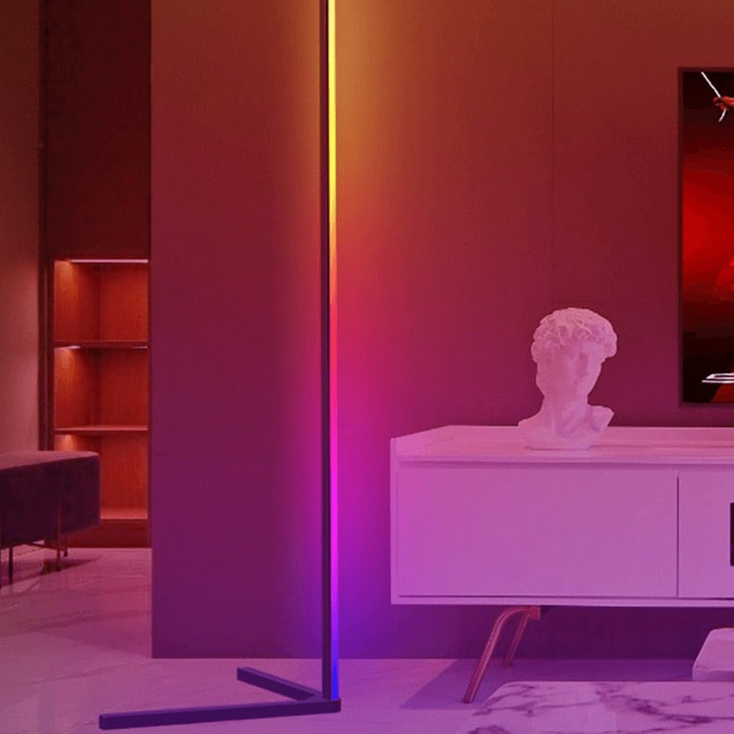 LED-golvlampa — RGB-belysning med fjärrkontroll