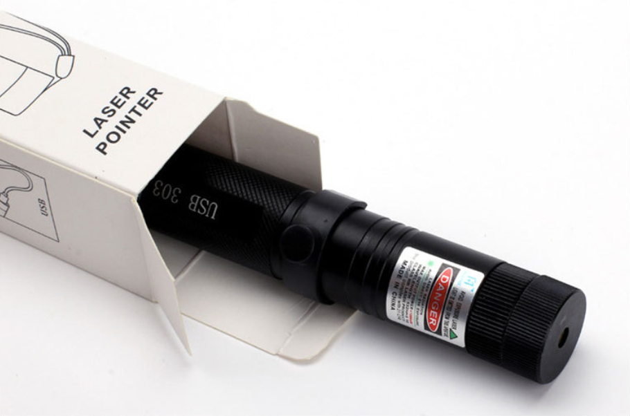 Laserpointer — Einstellbarer Fokus, USB-aufladbar, 10,000m