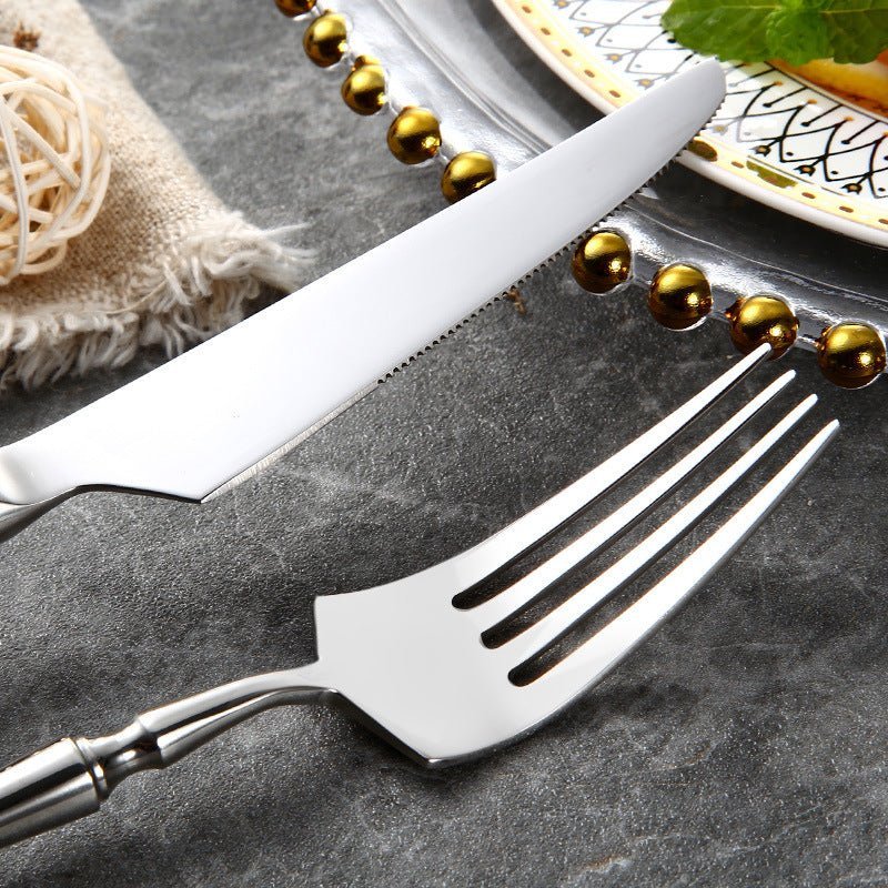 Bestiksæt i 18/8 rustfrit stål — elegant finish