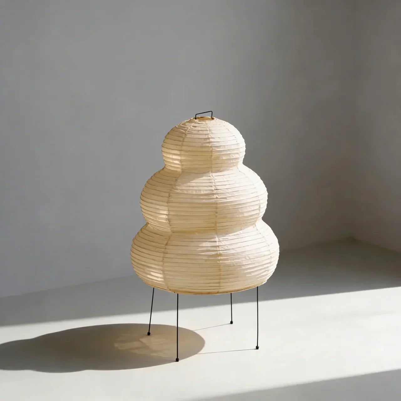 Layered Rice Paper Shade Floor Lamp — Flat Base, Soft Diffused Lighting