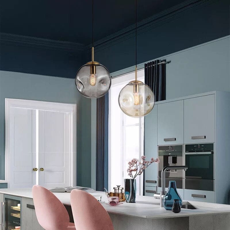 Novae-pendellampe i glas — elegant minimalistisk profil, flerfarvet finish