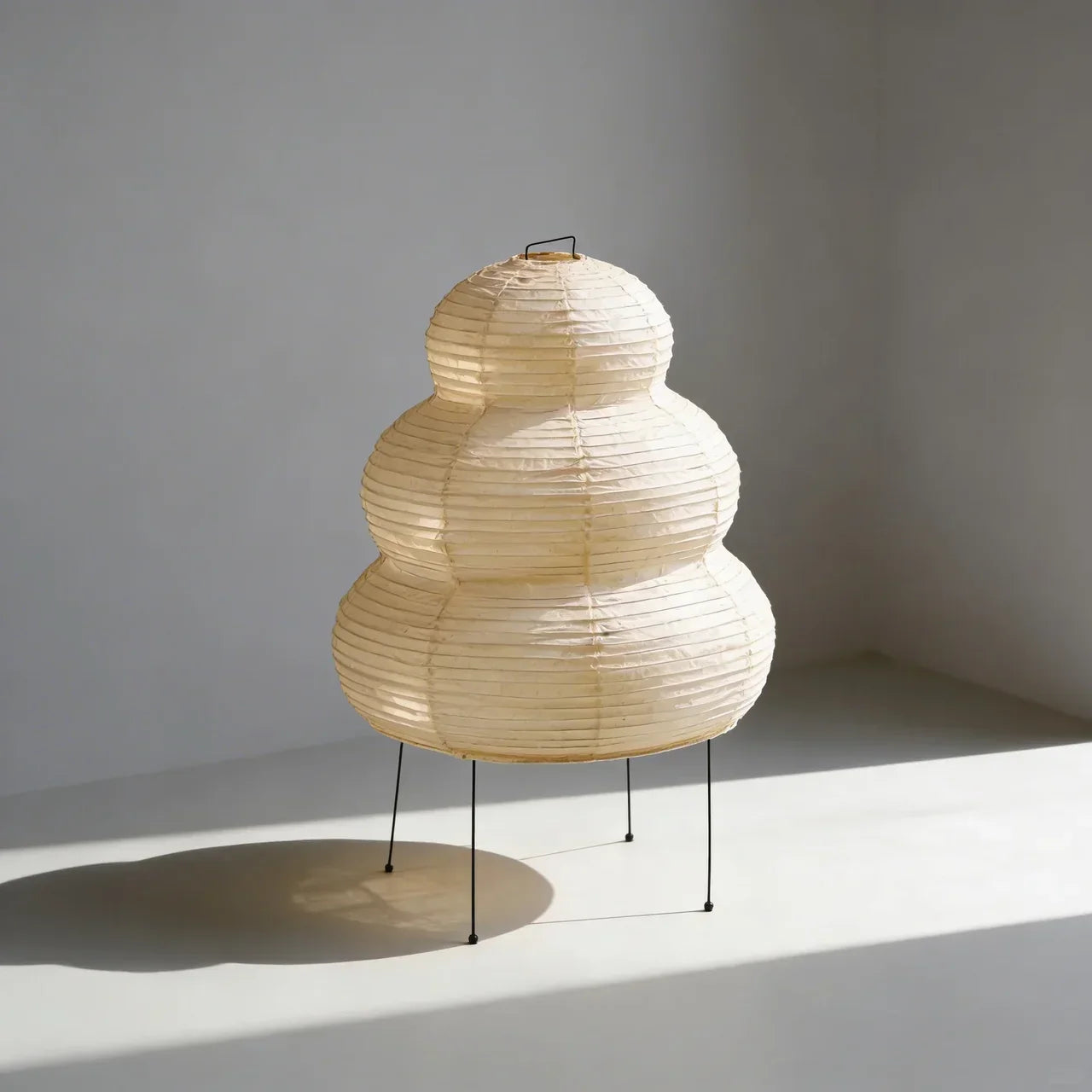 Layered Rice Paper Shade Floor Lamp — Flat Base, Soft Diffused Lighting