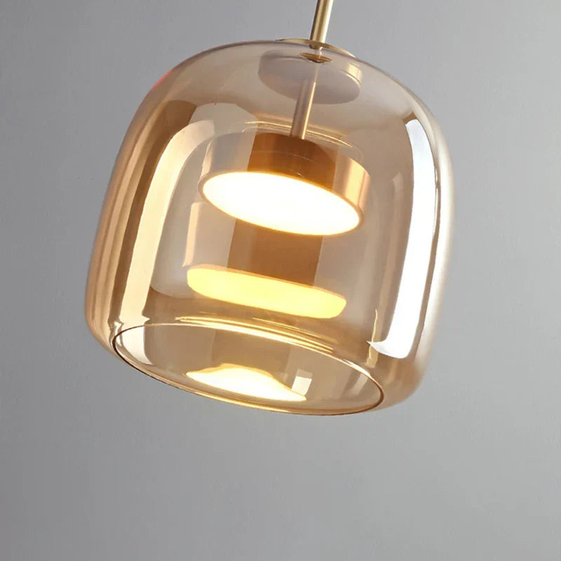 Lampă suspendată LED nordică — sticlă suflată, cognac sau gri fumuriu