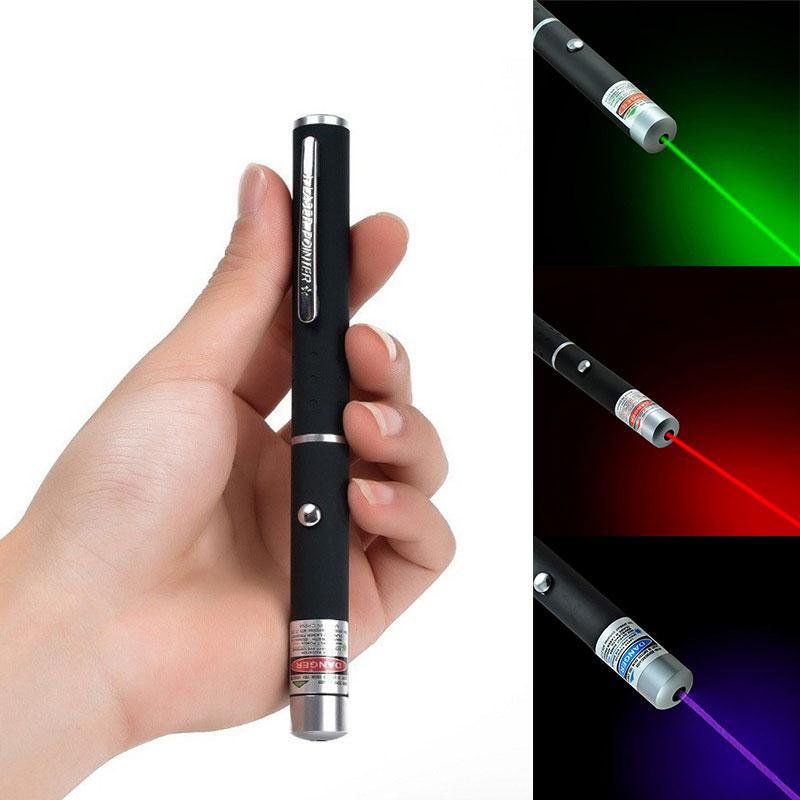 Kompakti laserosoitin - säädettävä väri, pitkä kantama