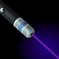 Kompakti laserosoitin - säädettävä väri, pitkä kantama