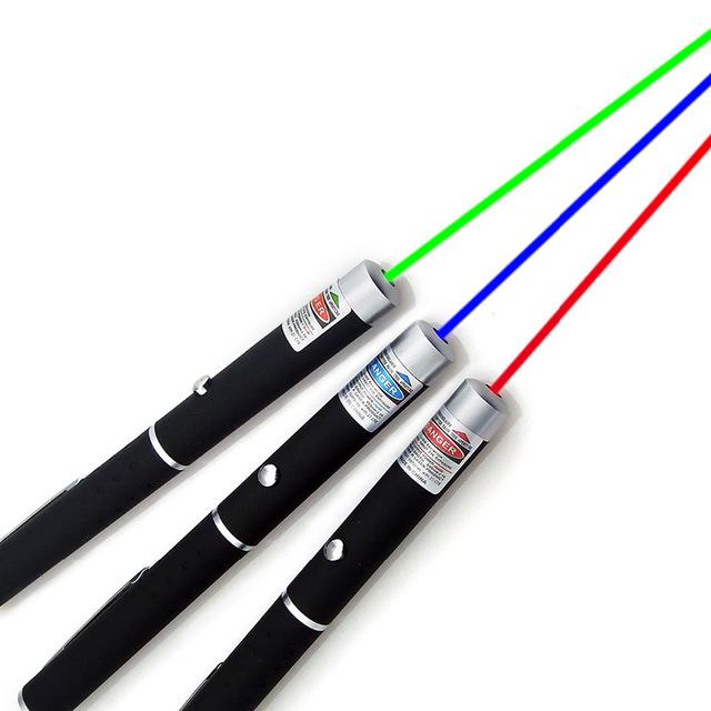 Kompakti laserosoitin - säädettävä väri, pitkä kantama