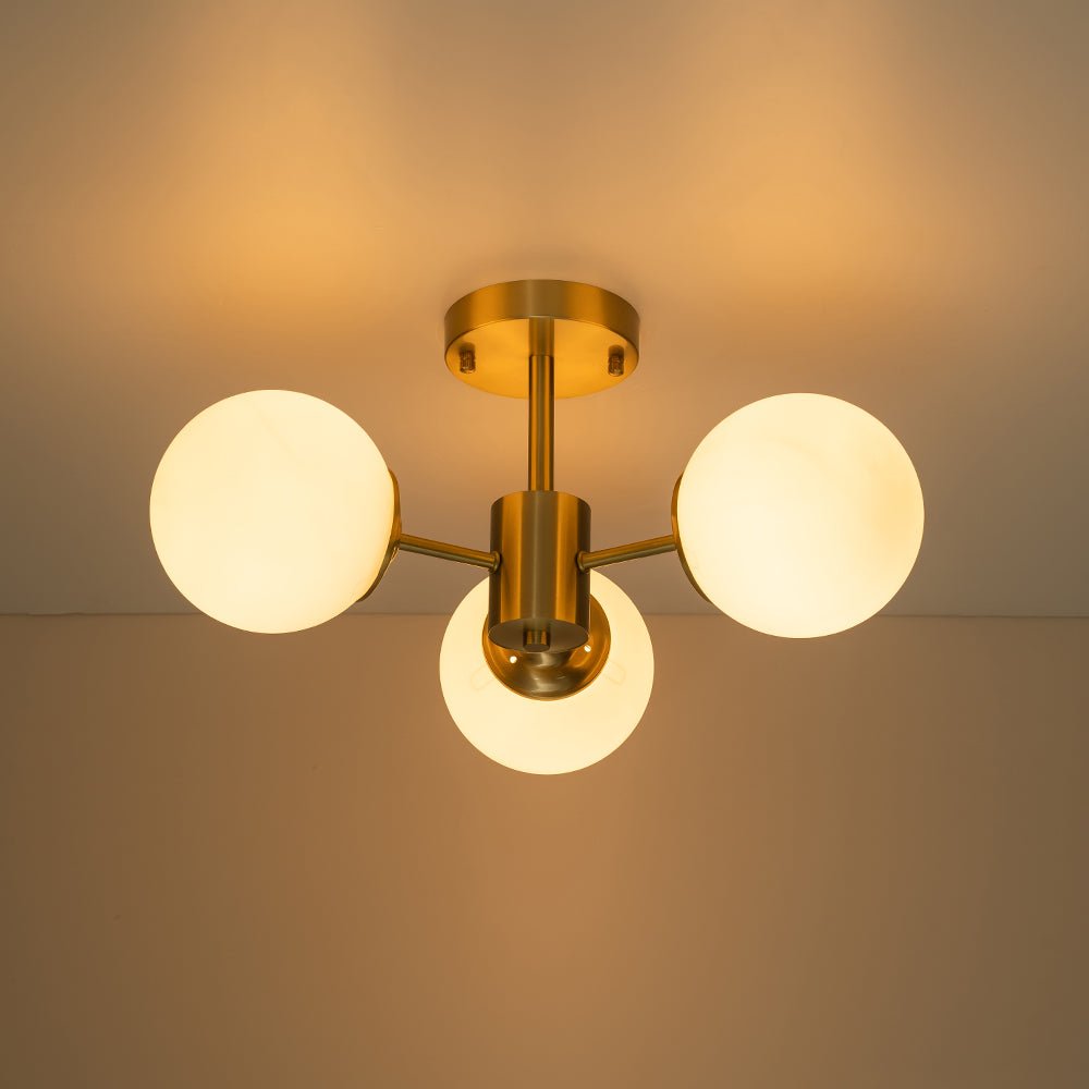 Sputnik-taklampa — 3-ljus i mässing med opalglas, 48 cm, E26