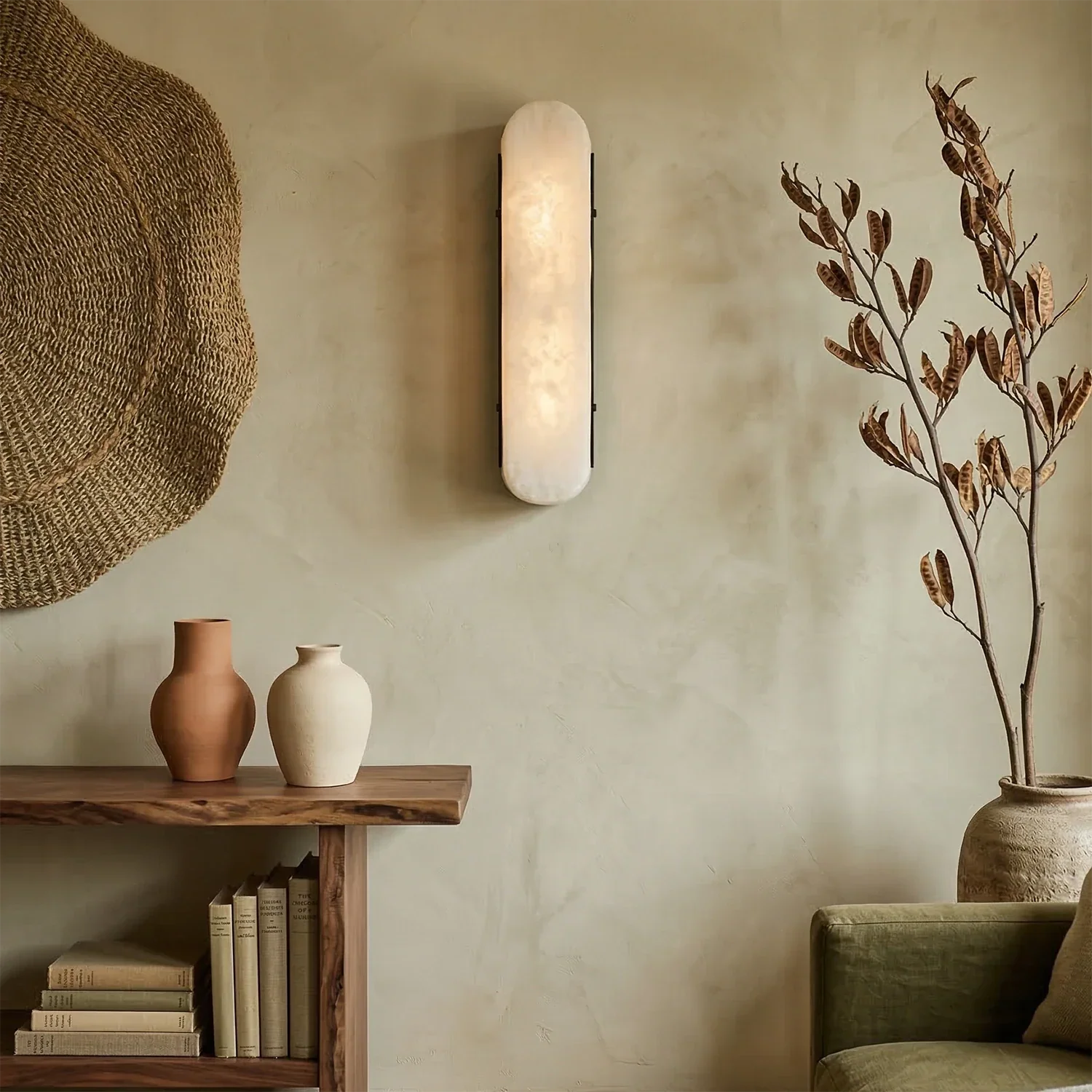Luxury Alabaster Vertical Wall Lamp | wildoxy