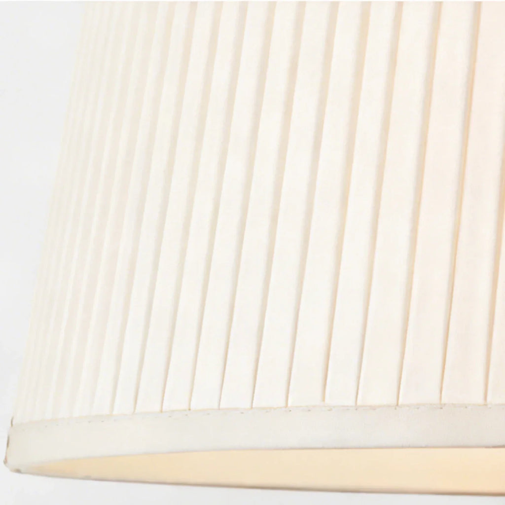 Modern Tailored Reed Pleat Stem Pendant | wildoxy