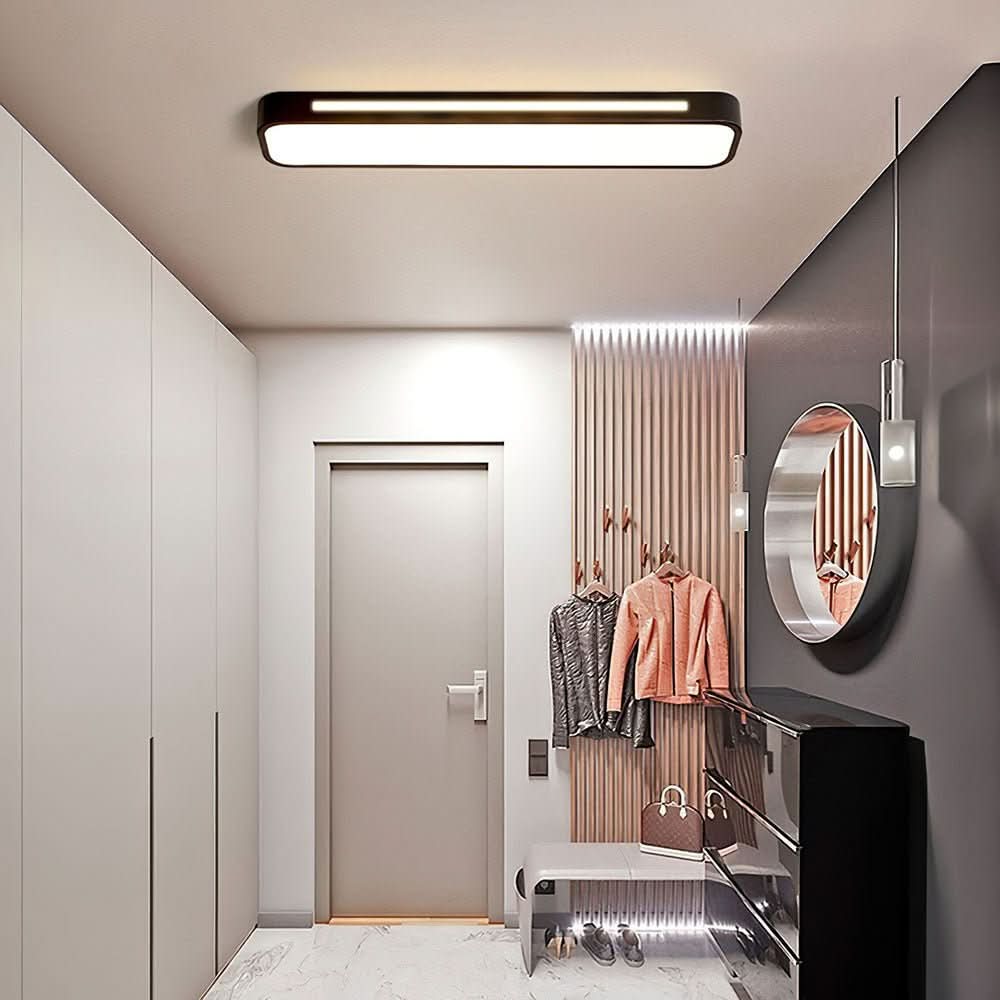 Stropní LED svítidlo HALOCRAFT v minimalistickém designu — plochý panel pro přisazenou montáž
