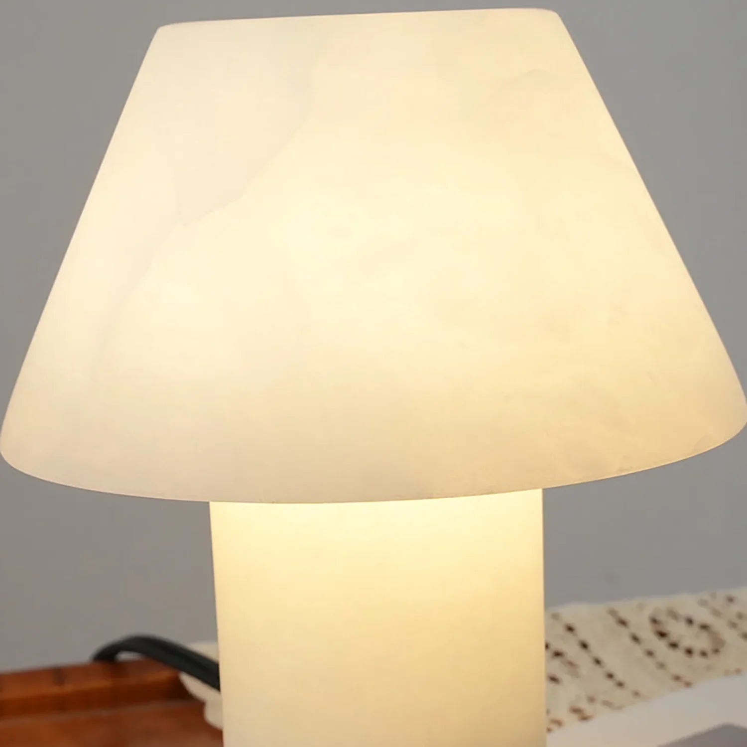 Odile Alabaster Mushroom Table Lamp | wildoxy