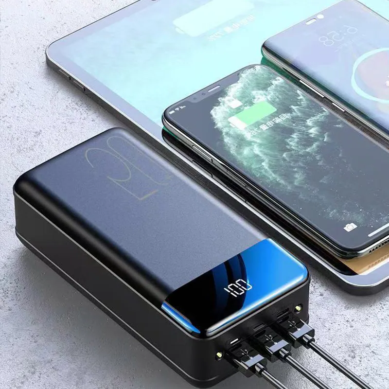 Batería externa de 50000 mAh — 3 entradas, 3 salidas