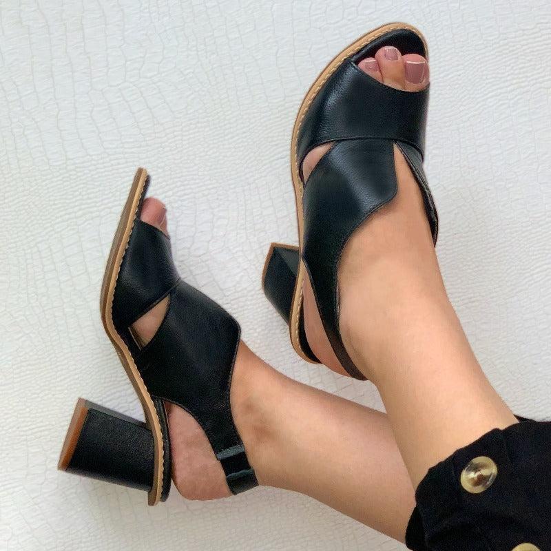 Damen-Ledersandalen mit Blockabsatz, offener Zehenpartie, Bordeauxrot