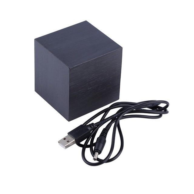 Sveglia cubica LED effetto legno da 6x6x6 cm, nera — Temperatura/funzione snooze
