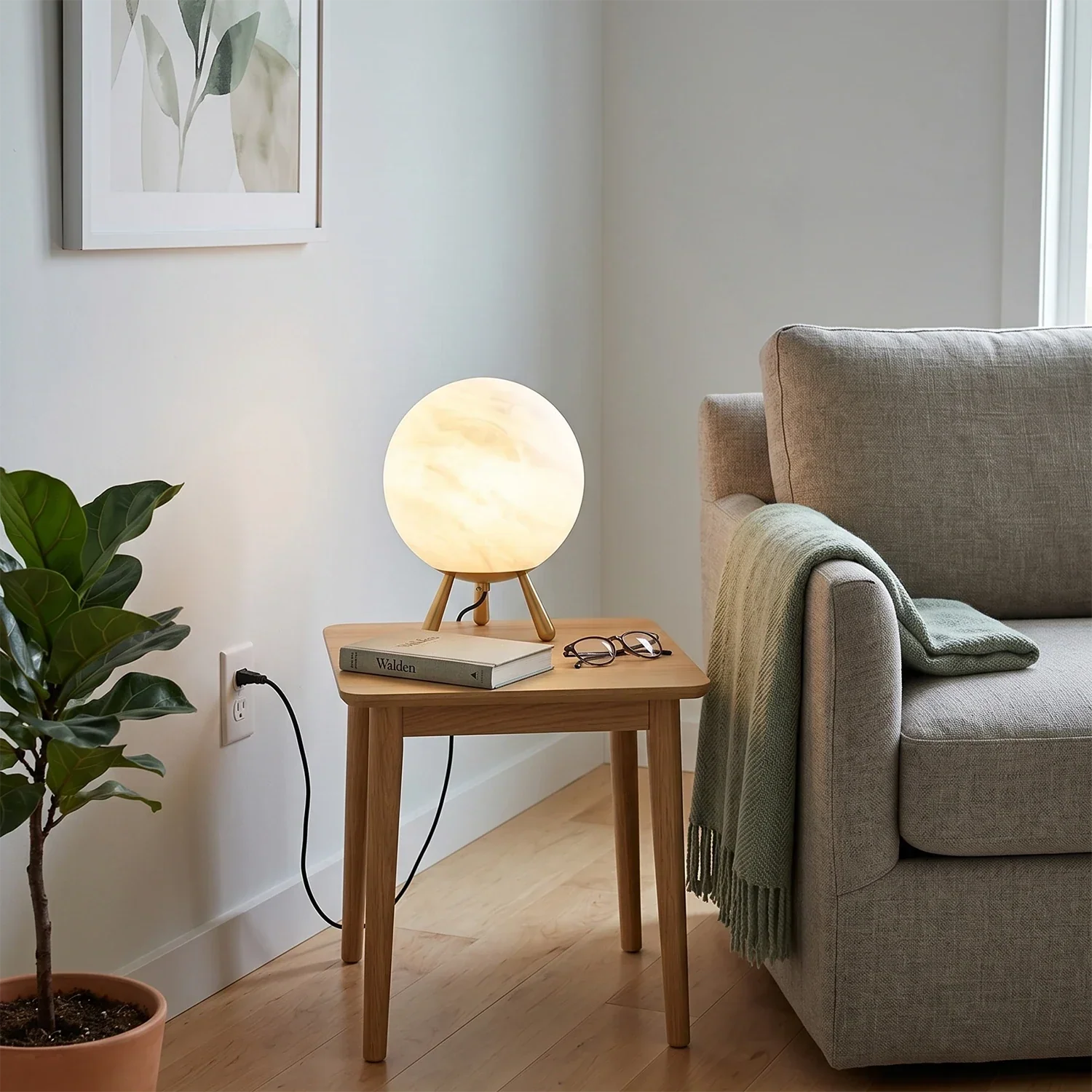 Romy Alabaster Table Lamp | wildoxy
