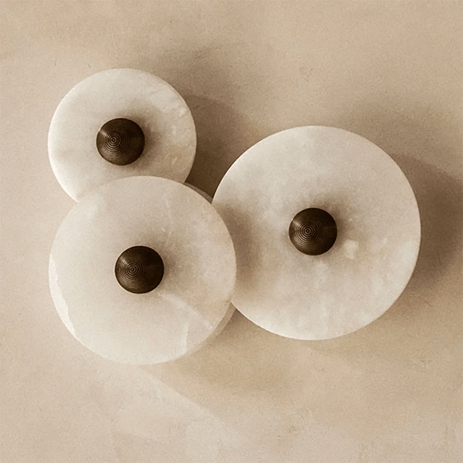 Round Alabaster Wall Lamp | wildoxy