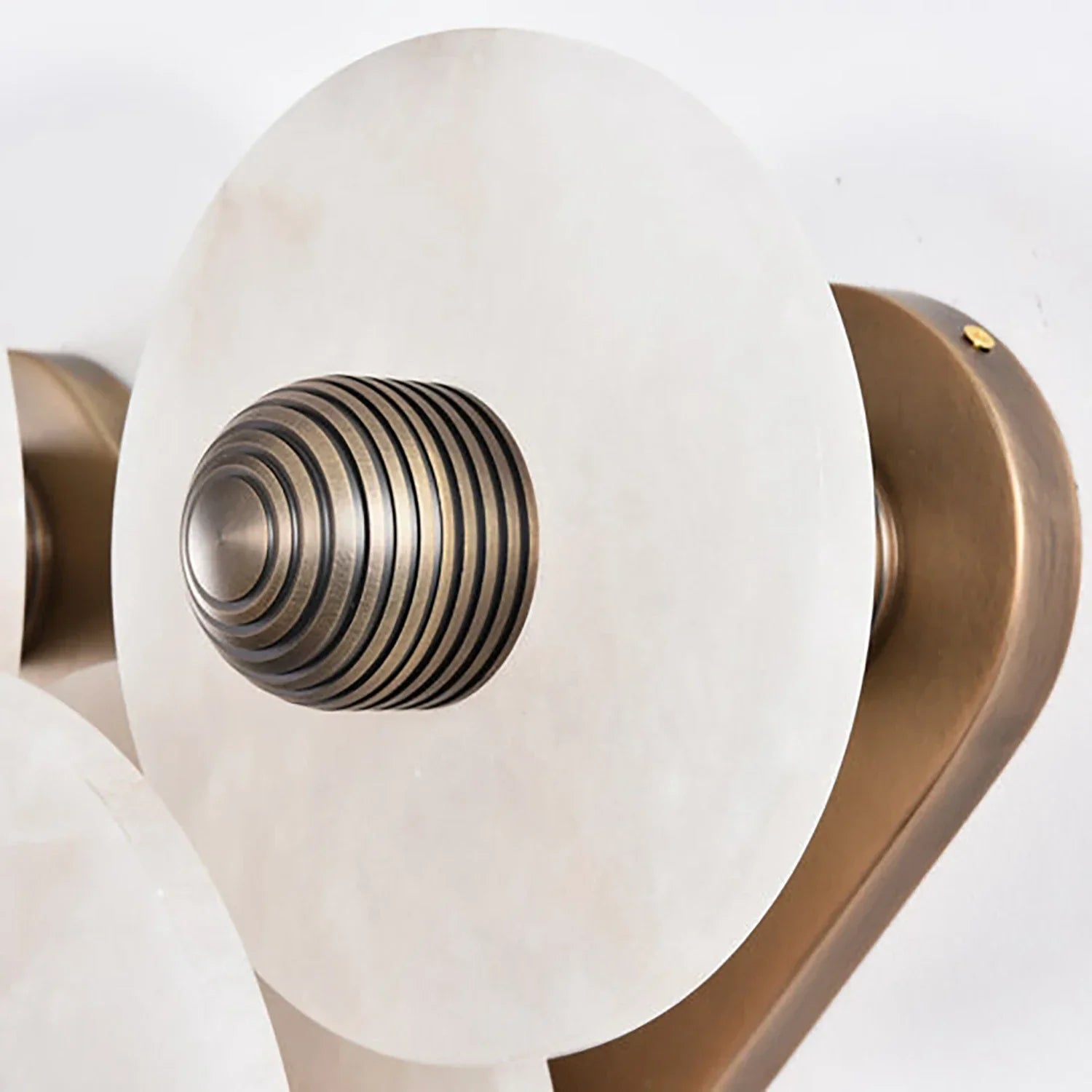 Round Alabaster Wall Lamp | wildoxy