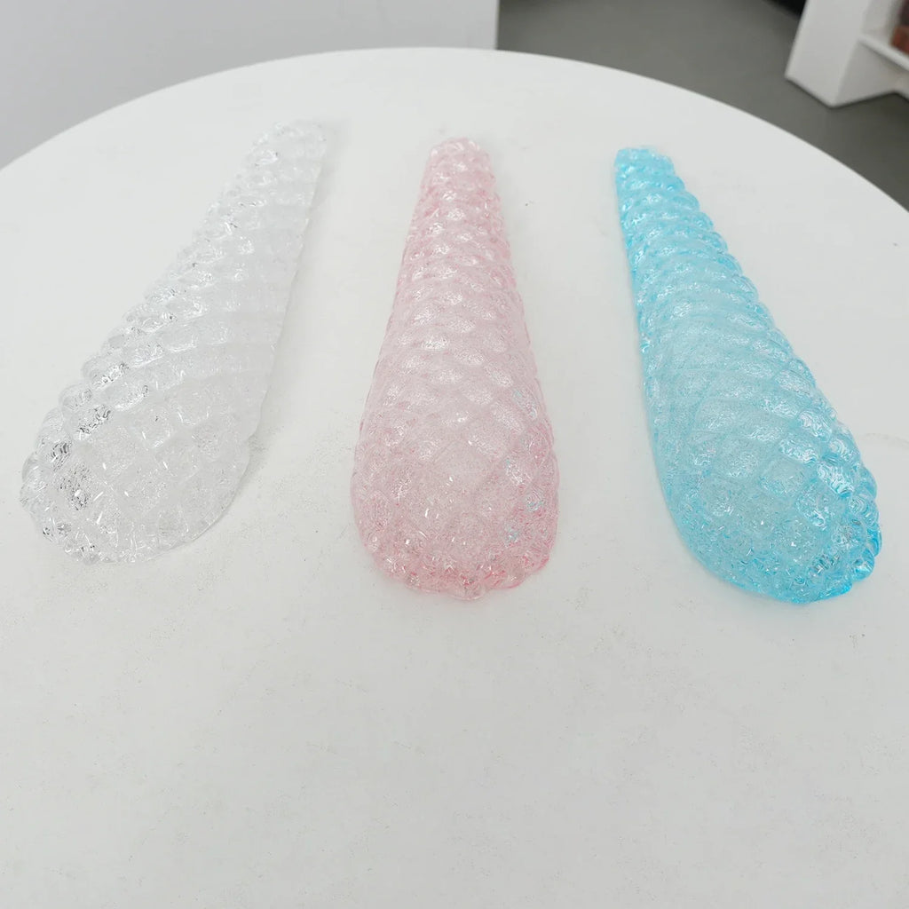 Solaine Quilted Glass Teardrop Wall Sconce | wildoxy