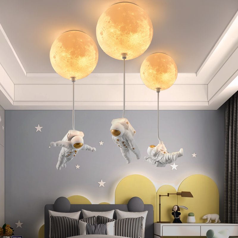 LunaBound Moon Pendant Light — Astronaut Design Night Lamp