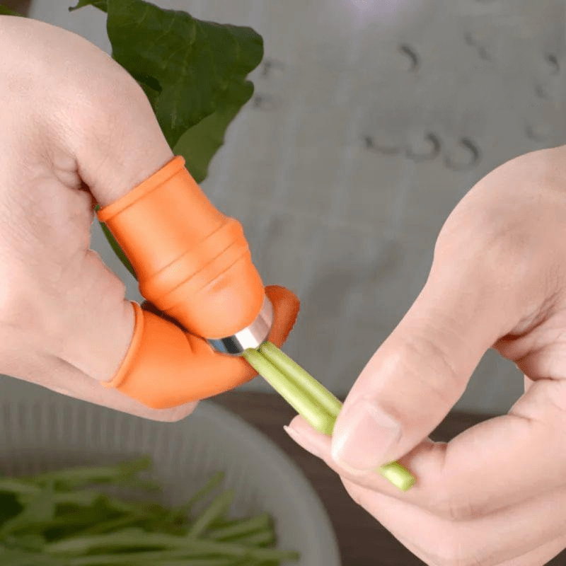 Découpeur FingerBlade en acier inoxydable avec base protectrice en silicone