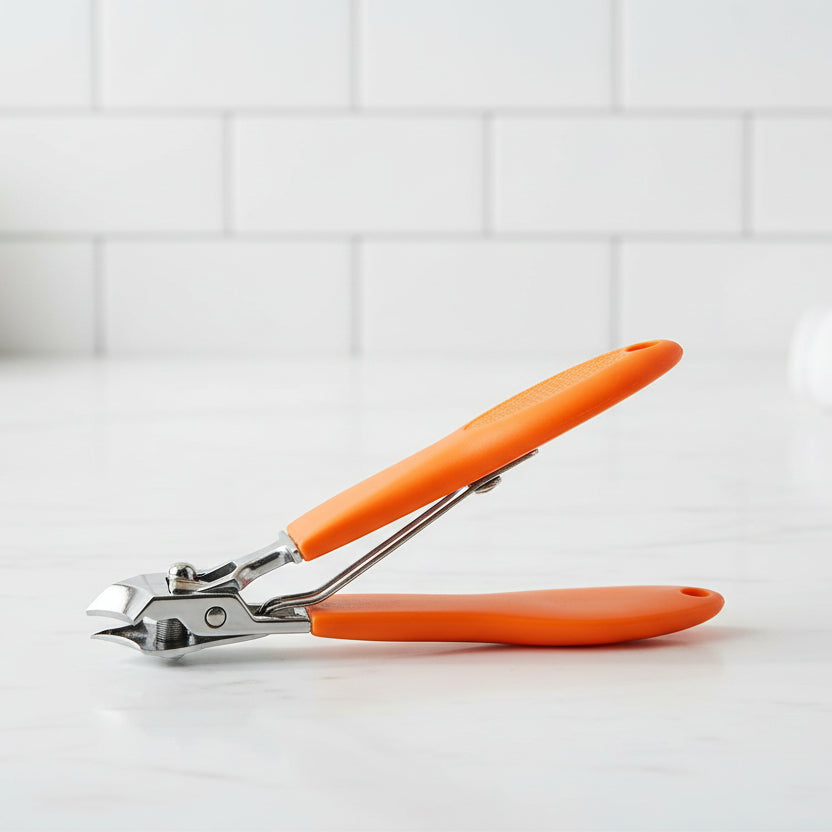 CLIPFORCE Extra Wide Nail Clipper — 15 mm Jaw, Ultra-Sharp Curved Blades