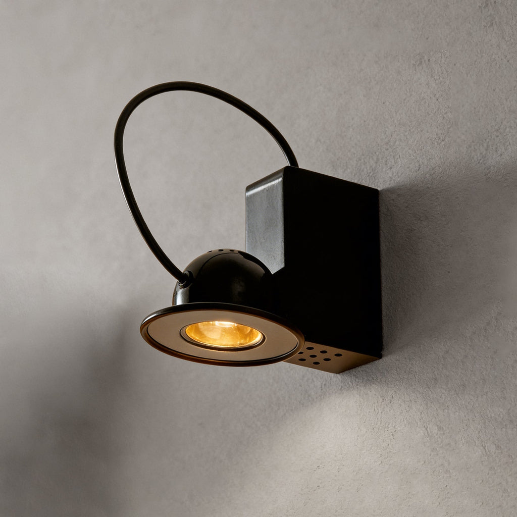 Vintage Fun Magnetic Wall Lamp | wildoxy