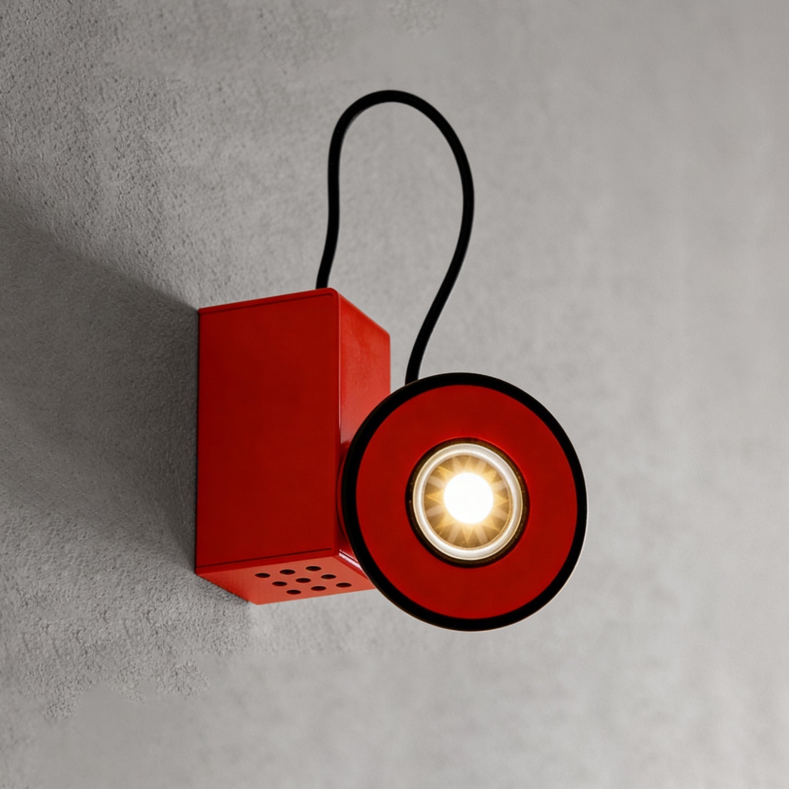 Vintage Fun Magnetic Wall Lamp | wildoxy