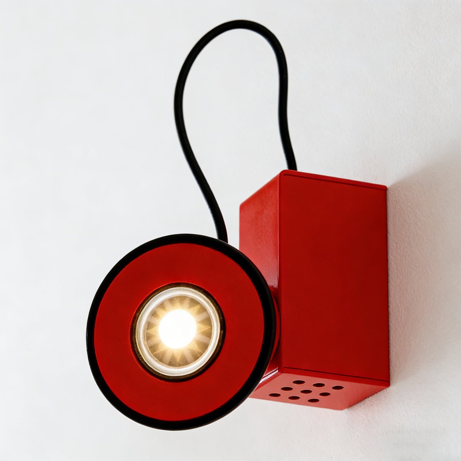 Vintage Fun Magnetic Wall Lamp | wildoxy